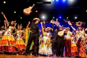Grupo Flor Ribeirinha se apresenta no Teatro da UFMT no fim de semana