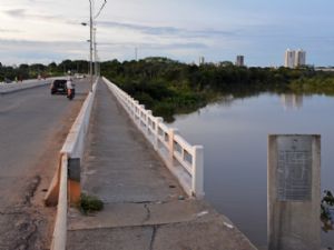 U.P.: Defesa Civil interdita Ponte Benedito Figueiredo em funo da cheia no Rio Coxip