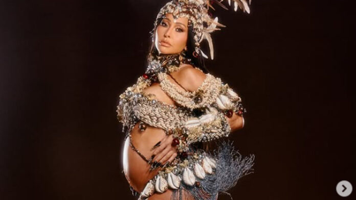 SABRINA-SATO-1.jpg